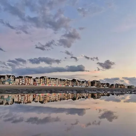 Apartment Le Bienvenu - T2 Avec Terrasse Au Coeur De Malo Dunkirk
